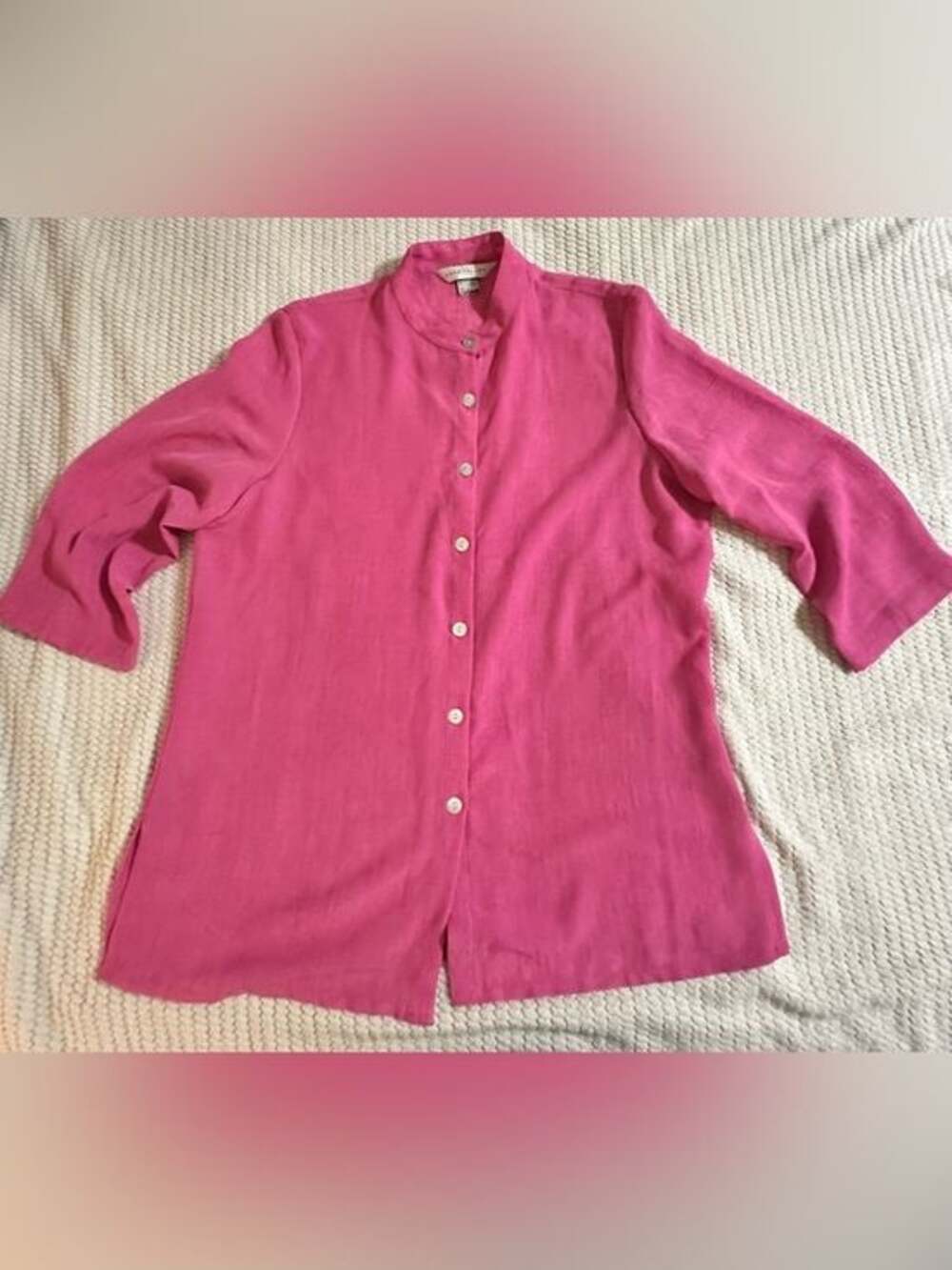 Women’s Fuchsia Band-Collar 3/4 sleeve top Size L